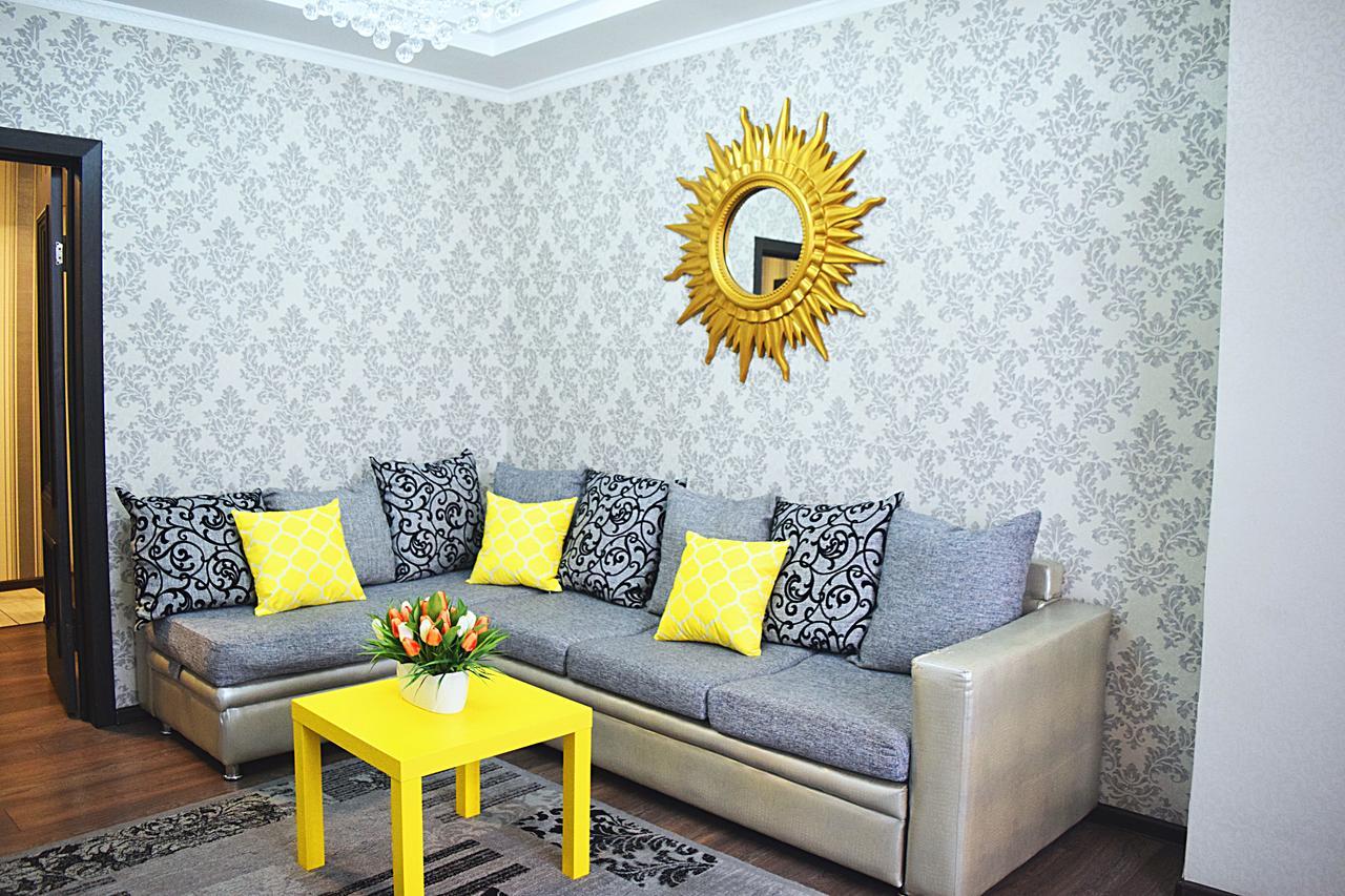 CozyArt Apartment Biskek Kültér fotó