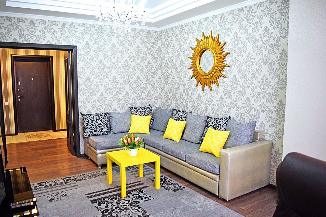 CozyArt Apartment Biskek Kültér fotó